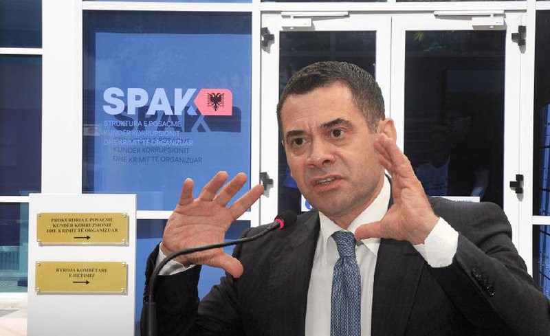  Kërkesa për ekstradimin është bërë para dy vitesh   reagon Ahmetaj  Zhurmë e iniciuar me qëllim nga regjimi për t   