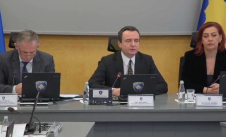 Kurti, Qeveria E Kosoves