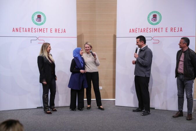 F8c6c805 5c5d 4bc1 B778 297e01956c06