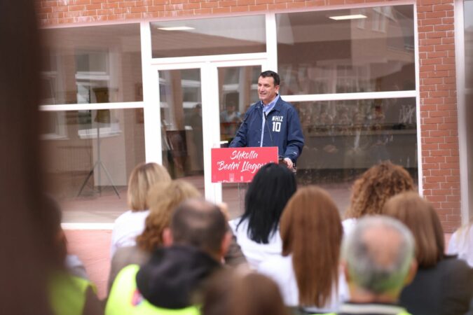 2298398e A27f 4372 Aed7 Bf8809147597