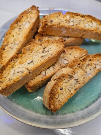 3ec44d84 3e24 49c5 95f9 8f644220437b