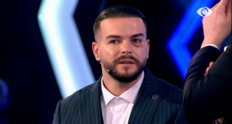 900 0 9f4ab5092bc218975601d2c38ca57216