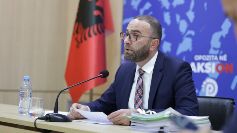 900aee54 9e8a 4abd 903e 35f0d2a6b4c7