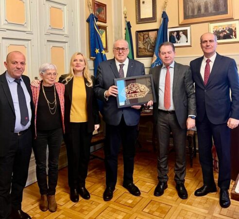 9e791a3d C0fb 4924 8500 6dae354c8e89