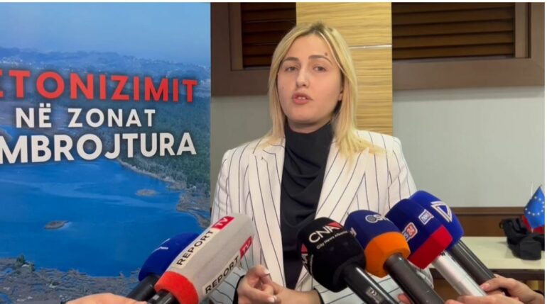 Ina Zhupa Ne Pogradec1