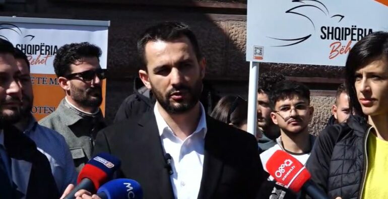 Lapaj