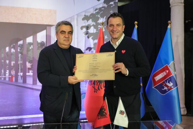 78eb99f5 7f39 4956 9219 58e5f52cbcc4