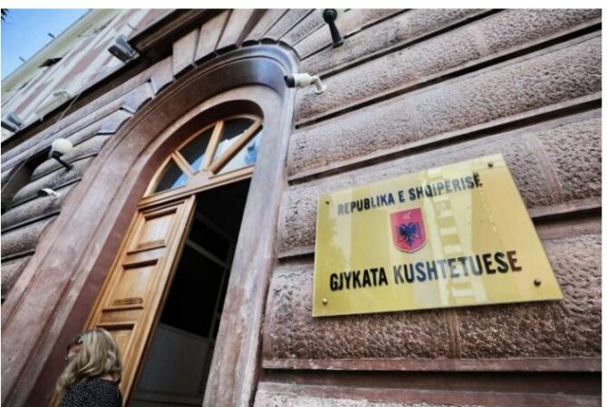 Gjykata Kushtetuese11