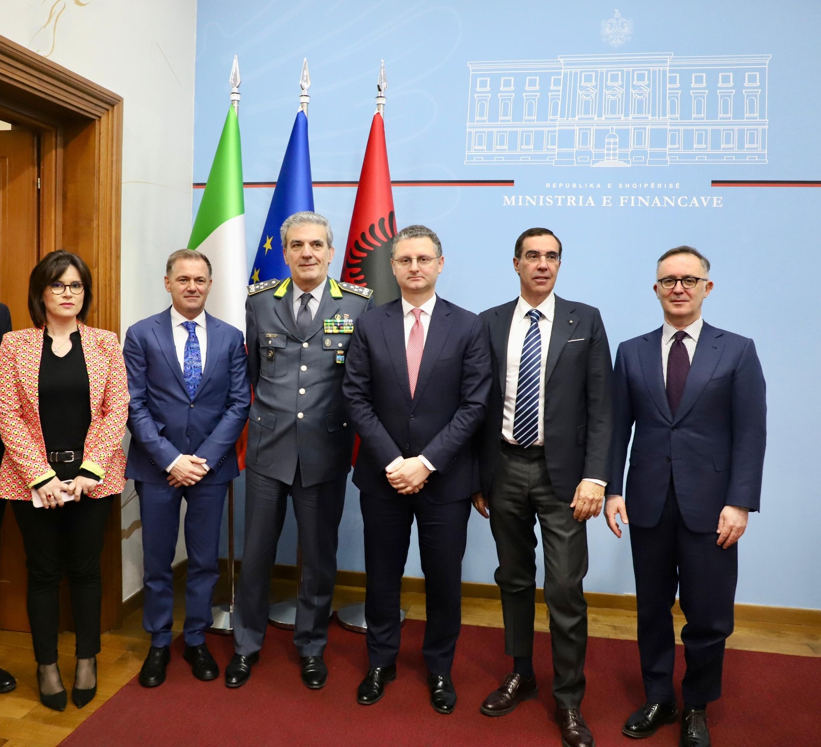 Bashkëpunimi mes institucioneve të dy vendeve/Ministri Mete takohet me drejtues të lartë të Doganave Italiane dhe Guardia di Finanza