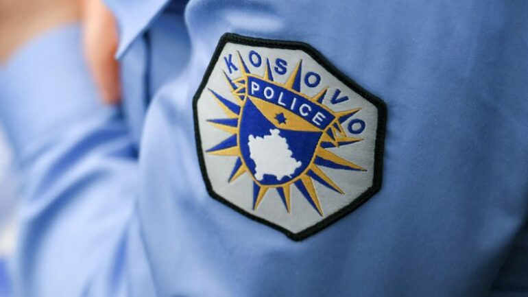 Policia E Kosoves 3 780x439