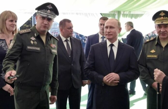 Zvministri I Mbrojtjes