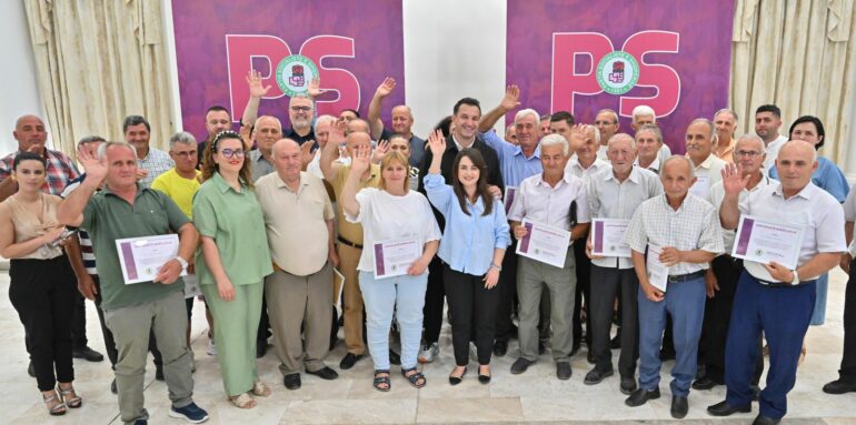 739ecee3 Ce7e 4df1 Bc00 2e8156b530dd