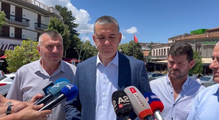 8c2869ff 4777 4b4e 8026 C5fbf6715292