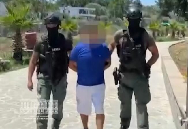 9742070a 6e21 4213 91d7 8f9e9bdf9b26