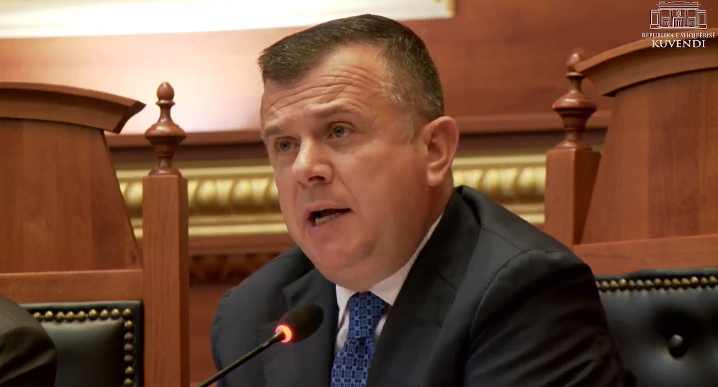 “Ditë e shënuar për Europën”, Balla kujton 80-vjetorin e zbarkimit të trupave aleate në Normandi: Kuvendi të kujtojë dëshmorët e botës së lirë