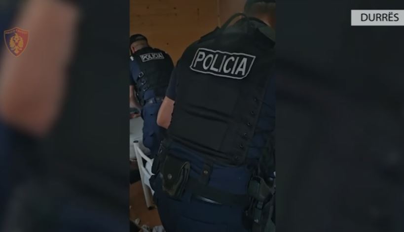 Operacioni “Summer”, 15 të arrestuar dhe ndaluar/ Sekuestrohen armë e drogë