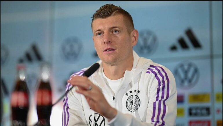 Kroos