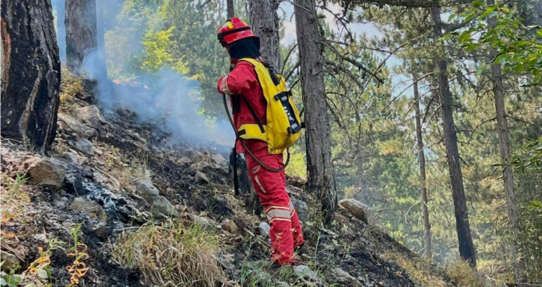 Situata me zjarret në vend, 20 vatra në 24 orë, 9 ende aktive