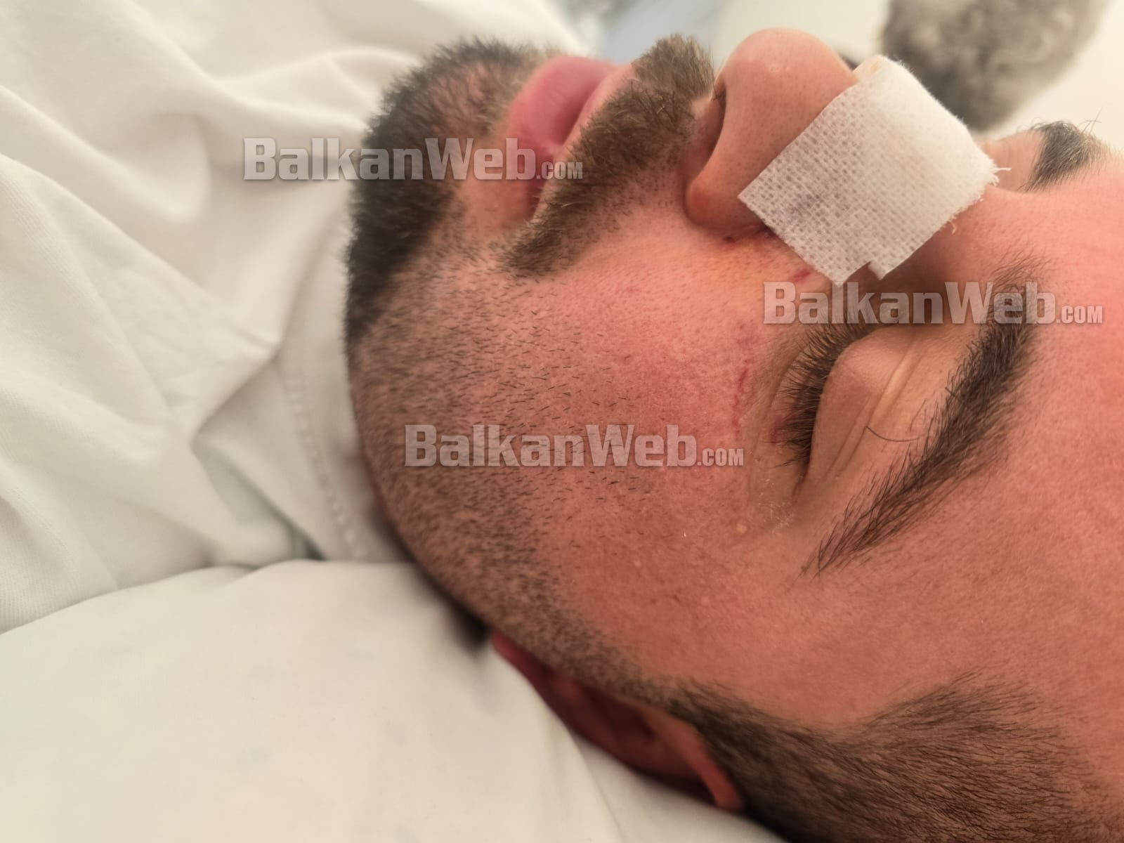 Dhunuan efektivin e Bashkiakes, Policia i arrestoi, Prokuroria e Vlorës urdhëron lirimin e babë e bir