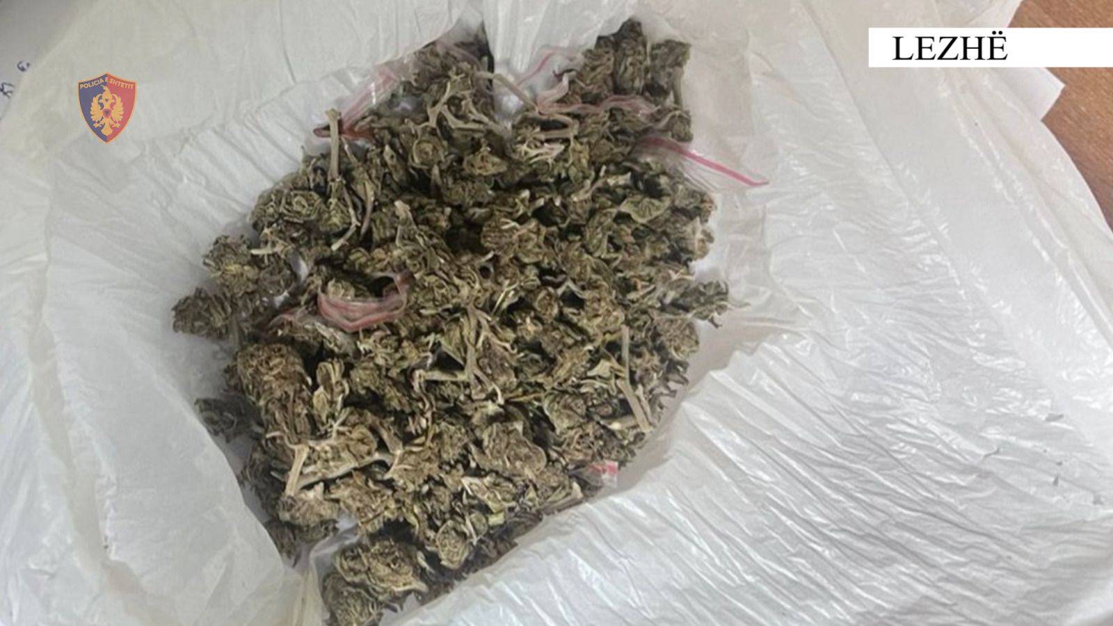 U kap me kanabis që do e shiste me doza, arrestohet 19-vjeçari