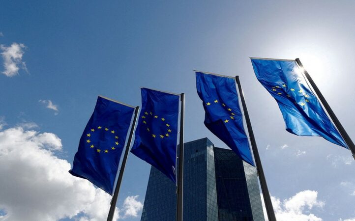 4a7f1281 1ba6 3e15 8e87 C8acefb938fc 850