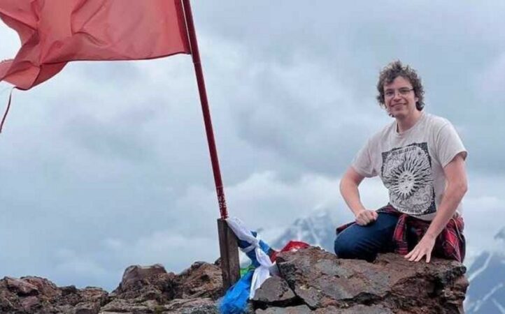 12f902b0 E594 3ef3 8ca0 E609cd25d05c 850