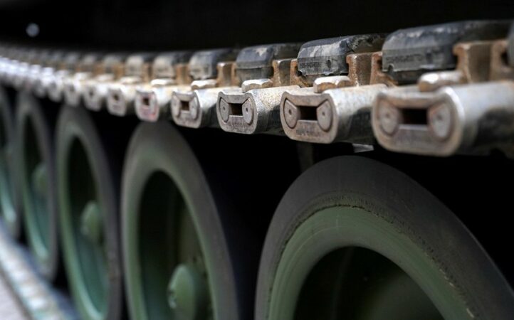 6d579a4a 131b 35f8 996a B3990621ca6e 850