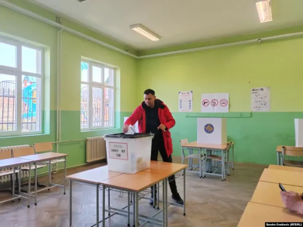 Dd601c19 5f64 4b0d 656e 08dd3ac790b0 W1023 R0 S