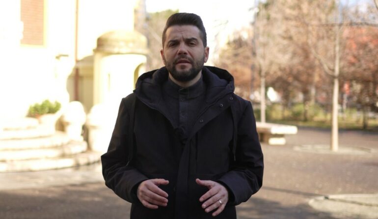 Grigels Mucollari 22 Shkurt