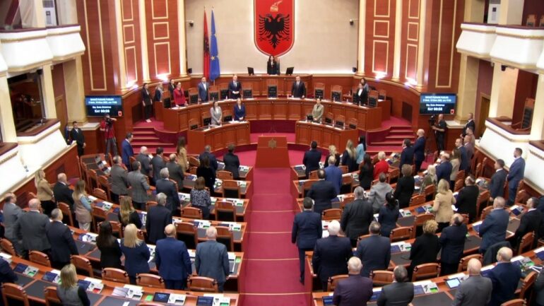 Harasani 1 Minute Heshtje