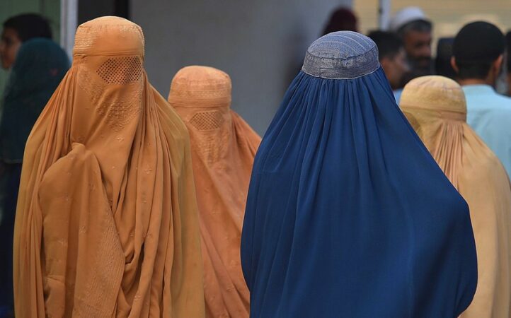 A92d89be Ed8c 3244 811c F68ec7912759 850