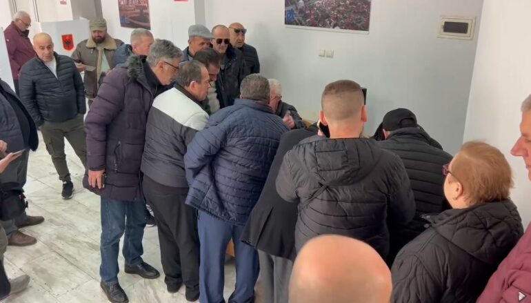 Cf16ca5f 9600 4d1e Bed8 Cfce951ffe49