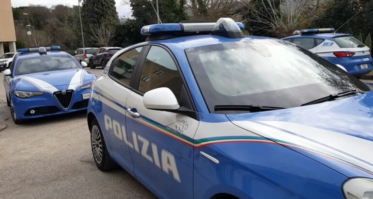 Policia Italiane