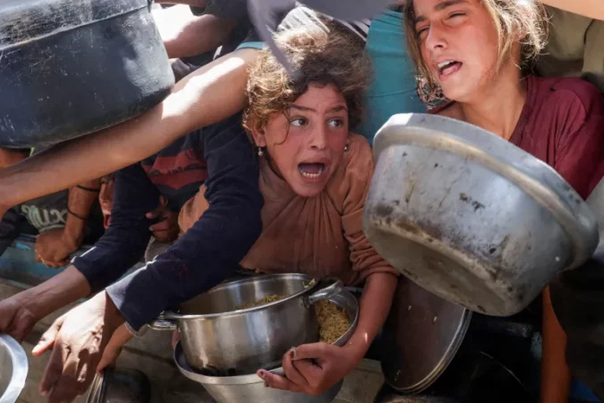 2025 04 29t132915z 1247515438 Rc2k7ea2atb8 Rtrmadp 3 Israel Palestinians Gaza Kitchens 1745982981