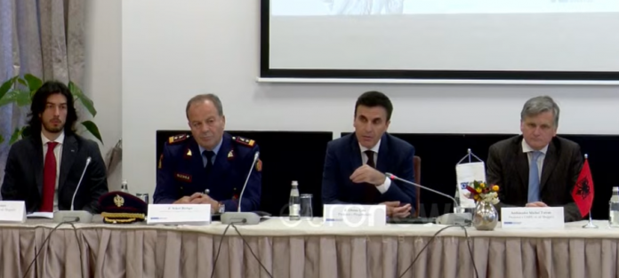 Screenshot 2025 04 10 095439 696x313