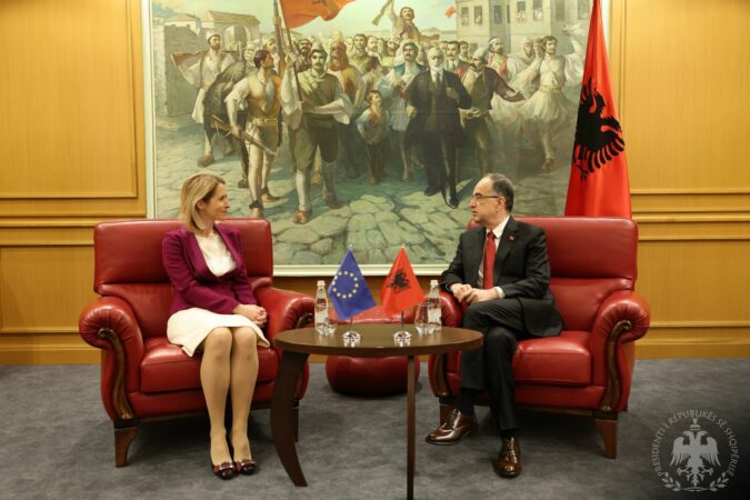 A66f6bfa 84af 4792 8545 4c424c5303db