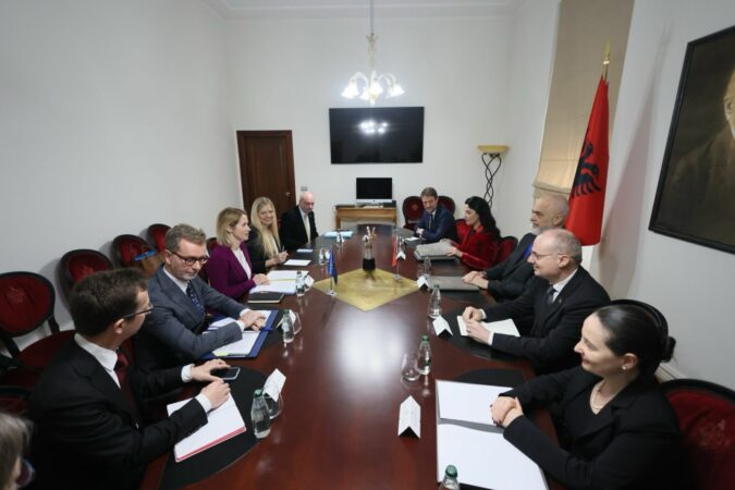 A6a45777 6320 40c6 A49e Be1d2157326f