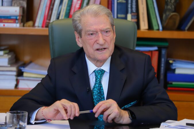 C393e97b 6023 4084 9eef D8c46327d379