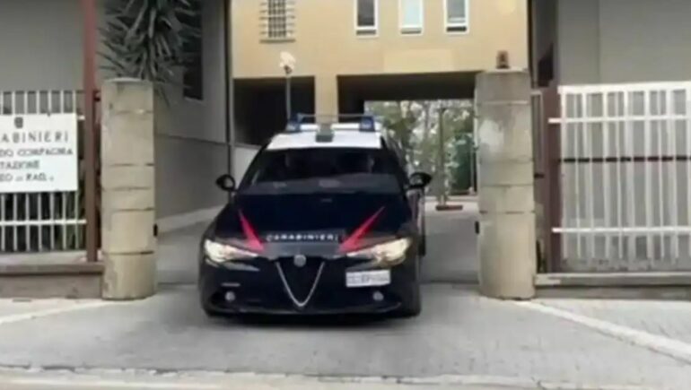 Policia Italiane Karabinier