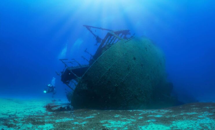 102 Year Old Shipwreck Uncovered In Lake Michigan By Wisconsin Angler 1536x931