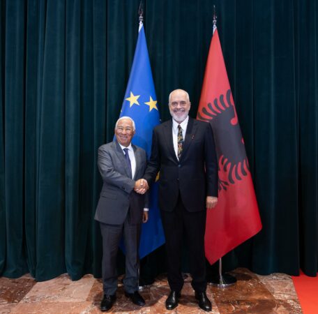 4960d5d2 Cfa2 445f 8e60 69d83ce3b679