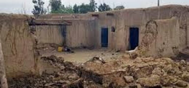 806x378 At Least 14 Killed In Pakistan Storms After Heatwave 1748170028997
