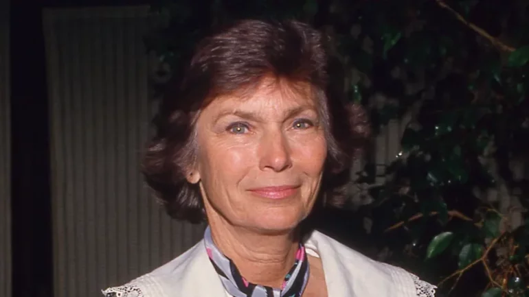 900 0 1746109683xpriscilla Pointeer 1024x576 838