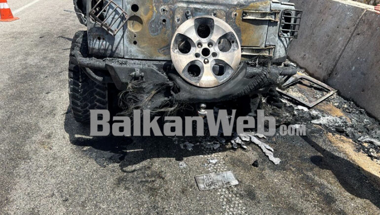 Whatsapp Video 2025 05 03 At 15.02.17 (2).01 53 44 23.still021