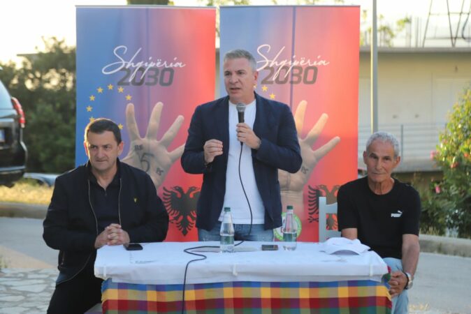 Dd9a19da A3e6 411e Ab14 E419638fc0f3