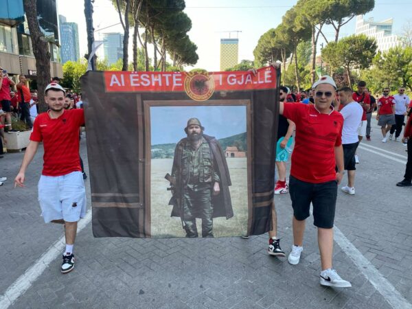 Adem Jashari Vjen Ne Tirane