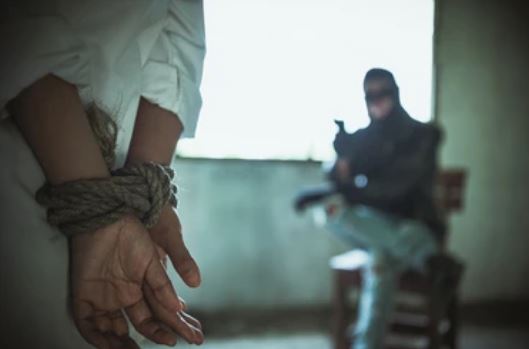 Grabitje Lidhje Litar