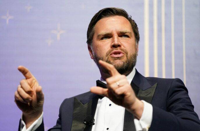 Lcimg Cfe1034b 6a17 45b4 8599 193d7d1a7799