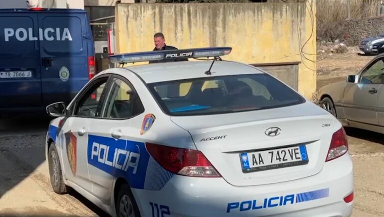 Policia Peqin
