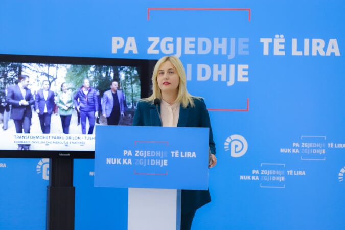 Ina Zhupa Konference